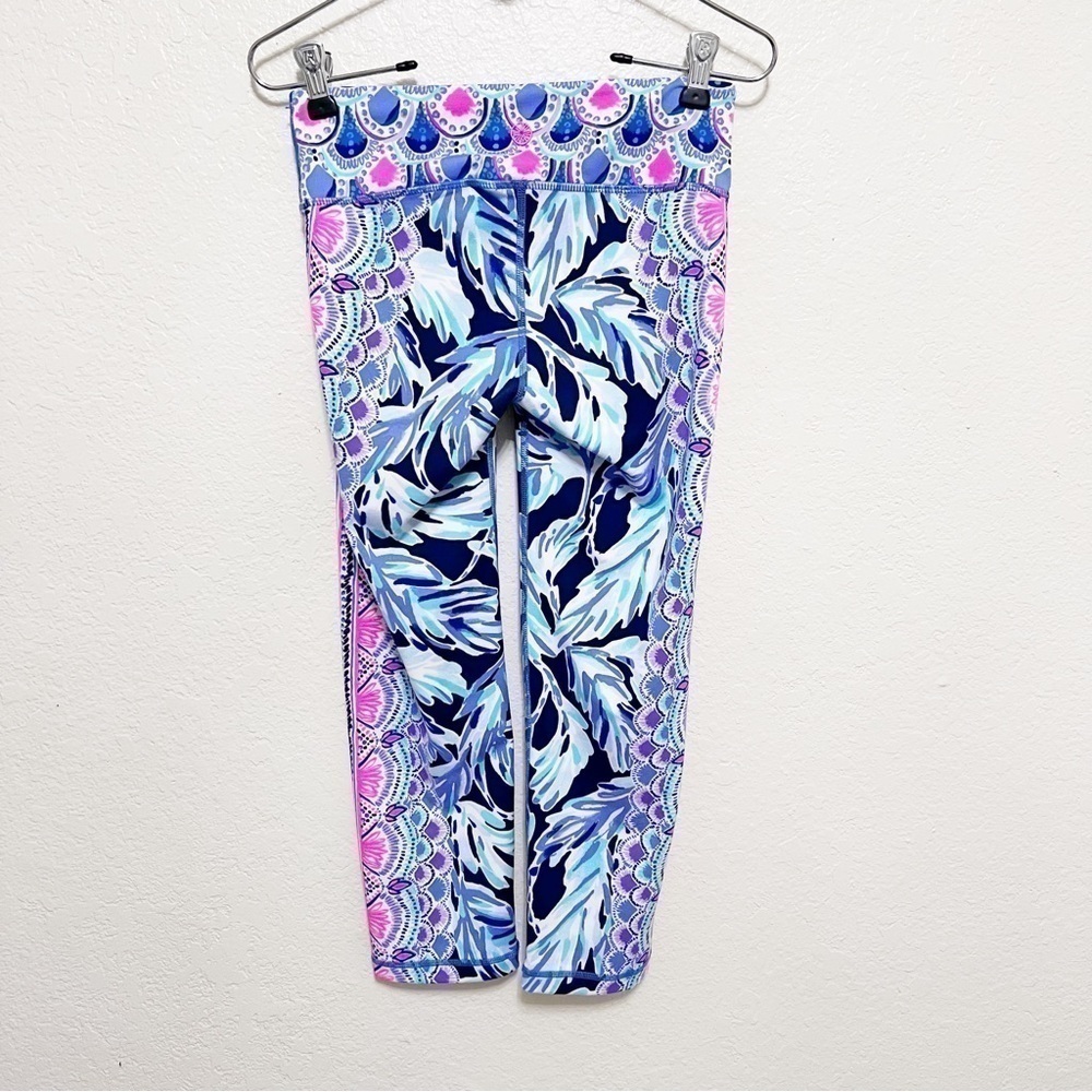 Lilly Pulitzer UPF 50+ Luxletic Weekender Legging size XS - Picture 4 of 7